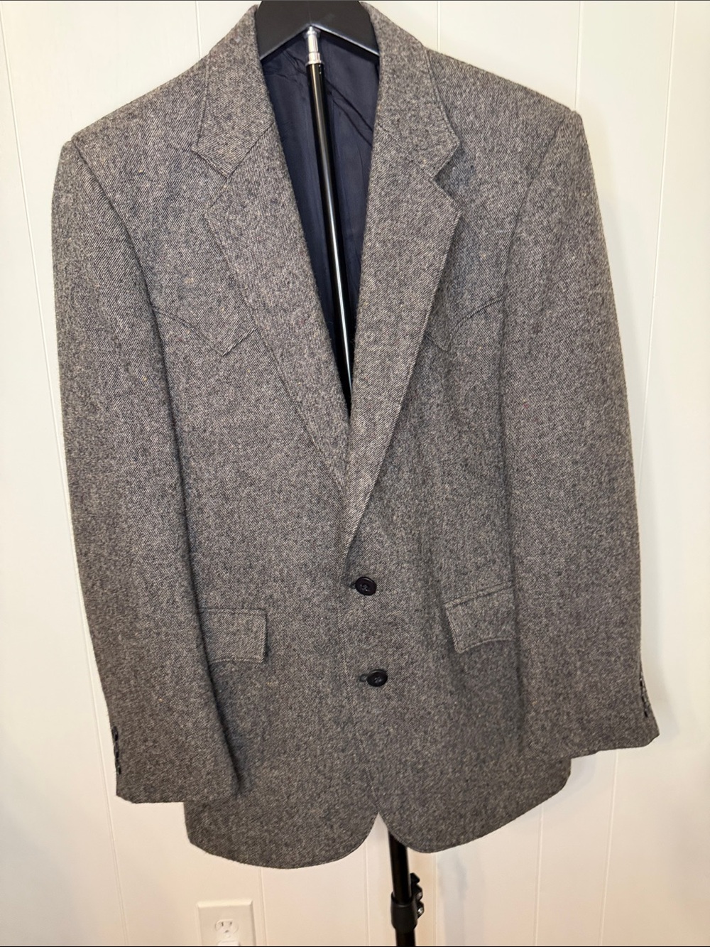 Classic Vintage Men's Gray Tweed Wool Blazer - Timeless Tailoring